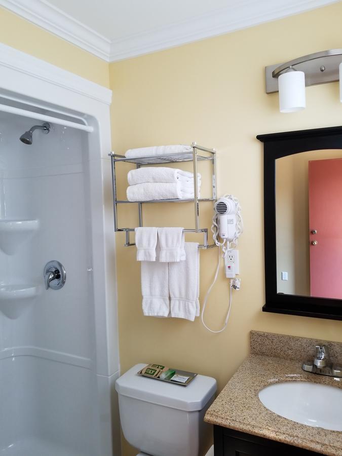 Sunny Isle Motel Summerside Ngoại thất bức ảnh